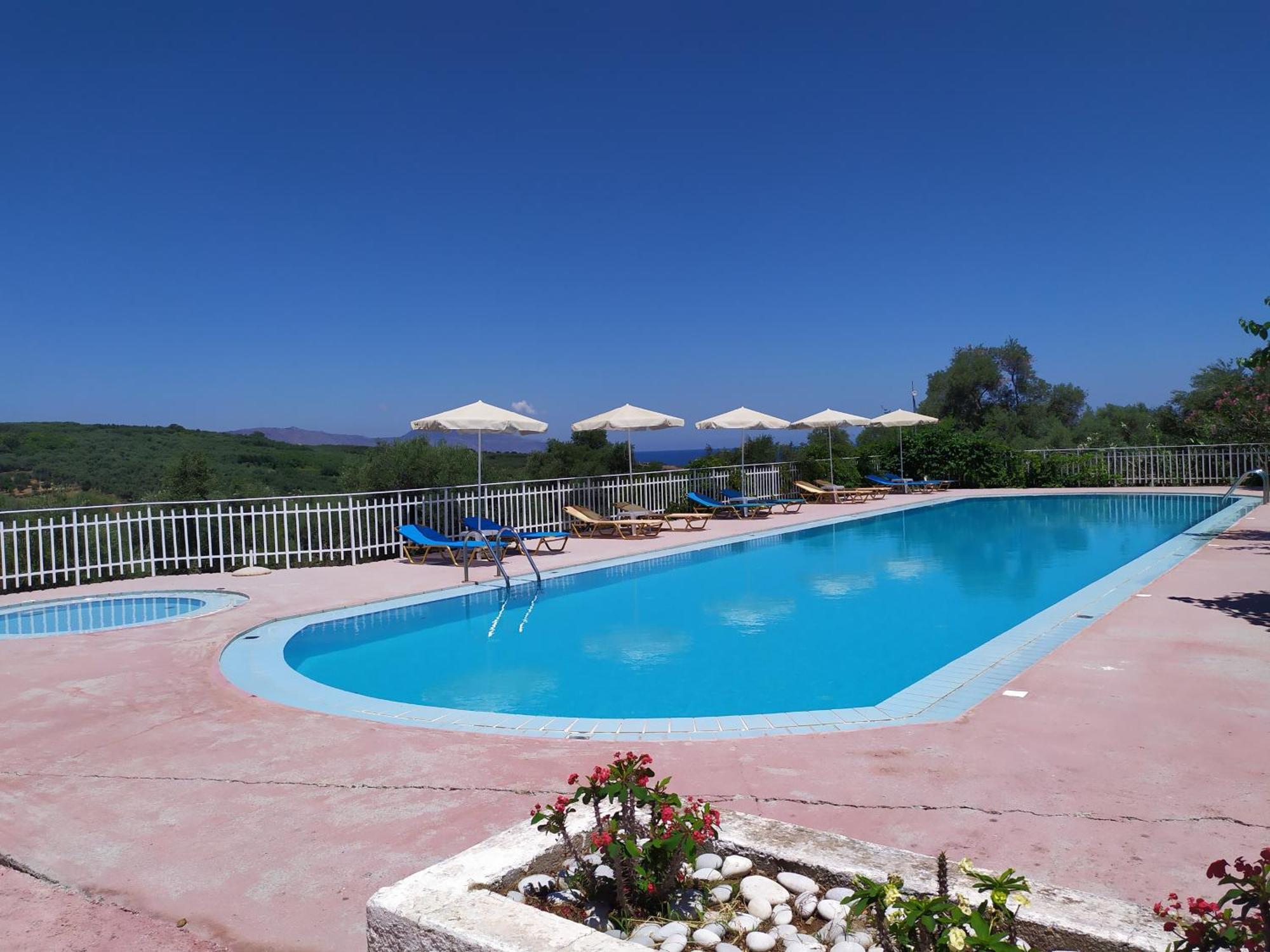 Calamon Apartments Episkopi-Chania Exteriör bild