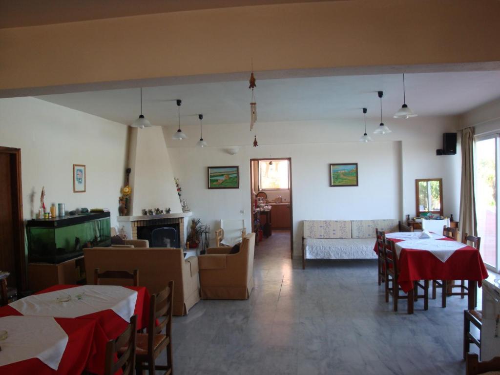 Calamon Apartments Episkopi-Chania Exteriör bild
