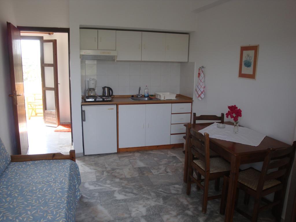 Calamon Apartments Episkopi-Chania Exteriör bild